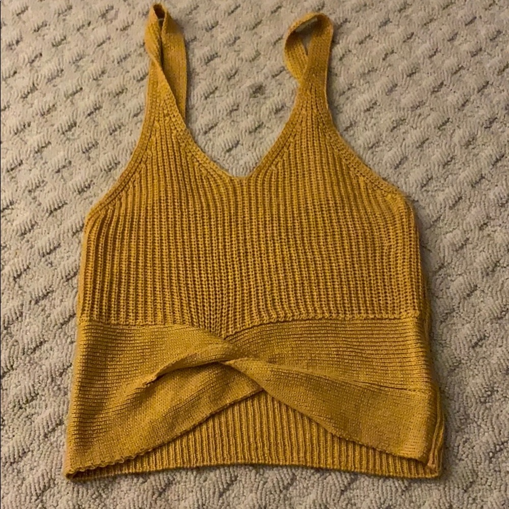 New knit crop top